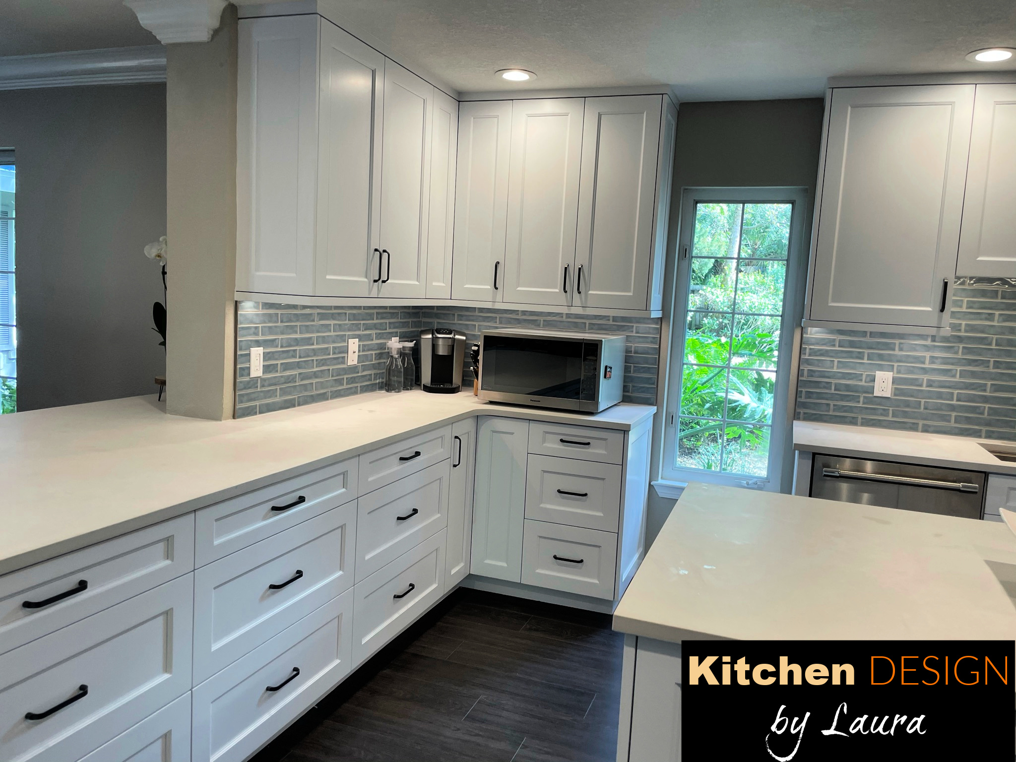 Siesta Key Kitchen Renovation / Beachy White Kitchen Remodel | Kitchen ...